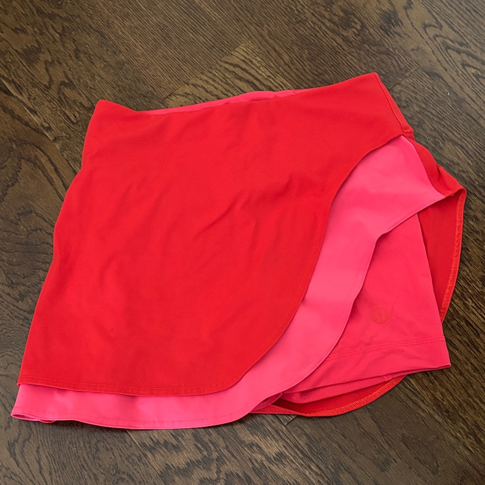 Lululemon Red and Pink Layered Tennis Skort, great condition! Barely worn